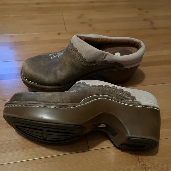 Women mules!! - Picture 5 of 6